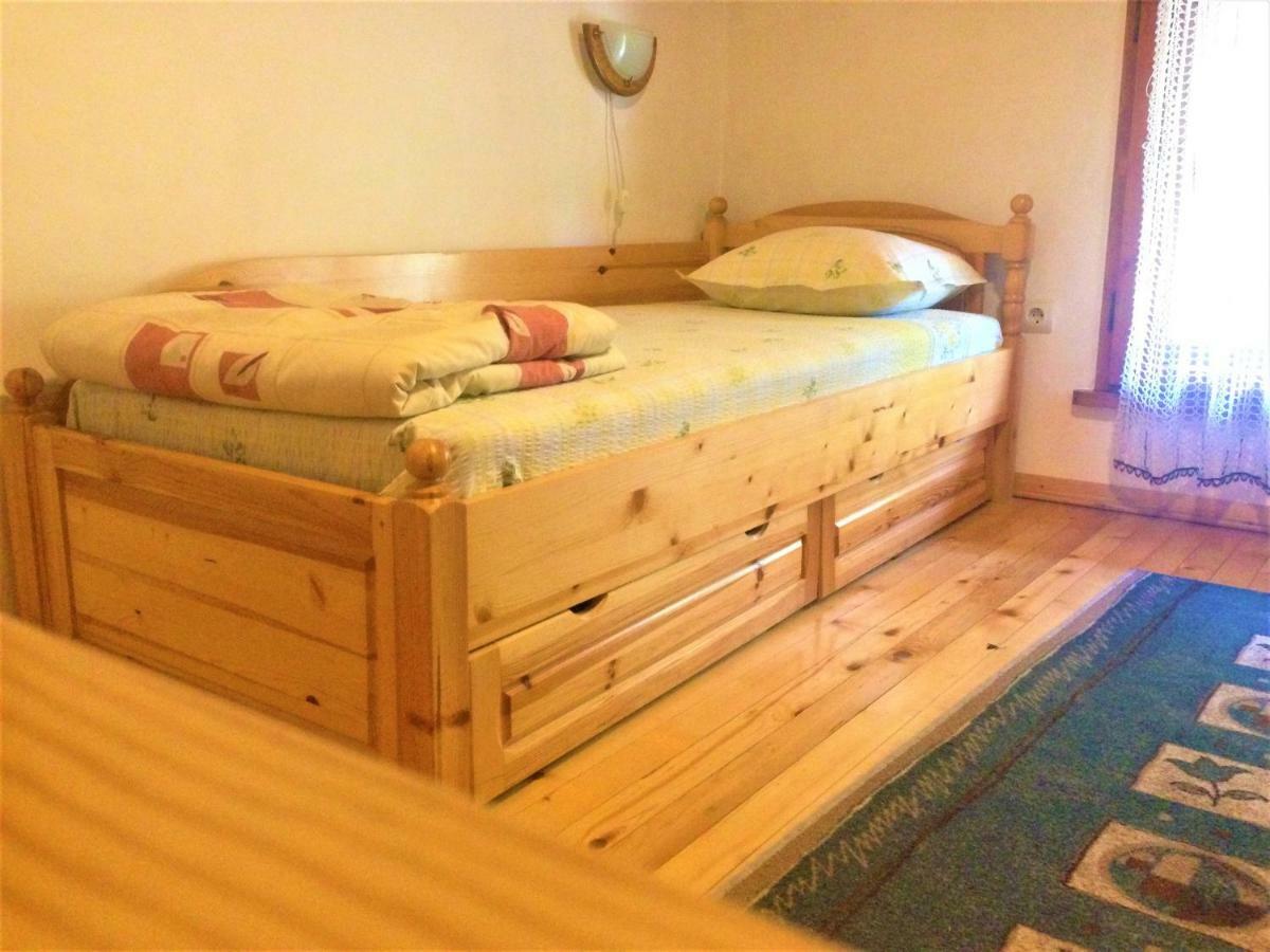 "Tipografov" Guest House Weliko Tarnowo Exterior foto